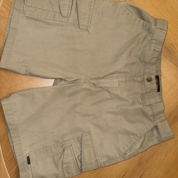 Tactical shorts 36 khaki TRU-SPEC EUC - Picture 1 of 5